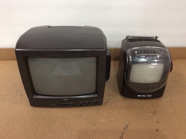 NU-TEC NTV509B&Digitor CTV-6090 Vintage Portable TV (Lot of 2)