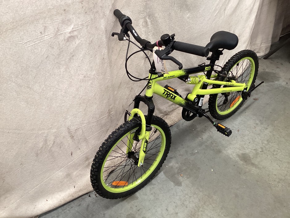 7-Speed Dual Suspension Mountain Bike
