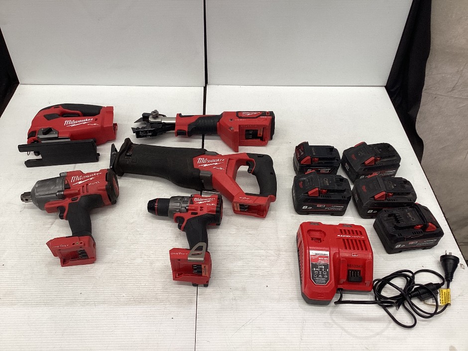 Milwaukee M18 18V Cordless power tools