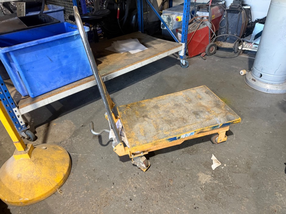 Hydraulic lifting Truck Hand Trolley