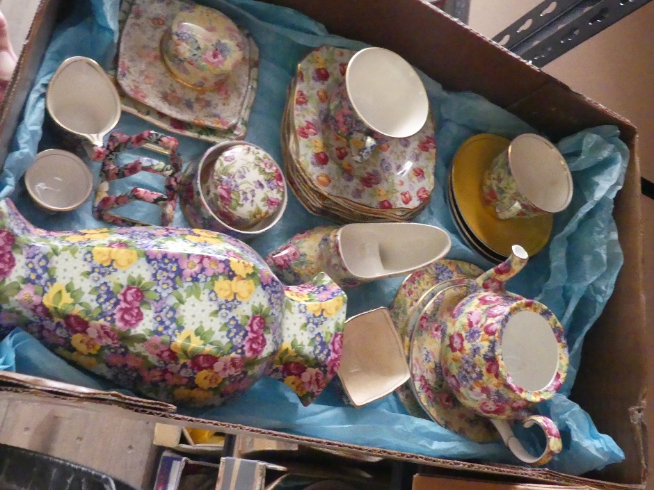 Antique & Vintage Ceramics And Collectables