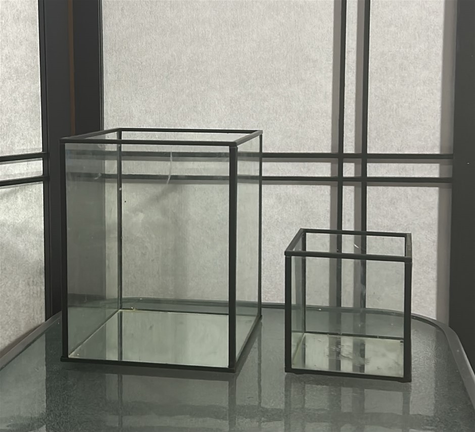 2x Glass Candle Holders