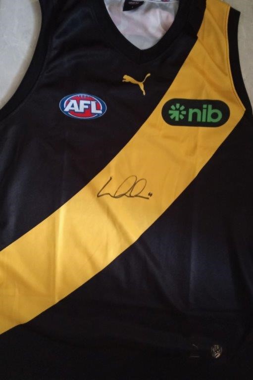 DUSTIN MARTIN SIGNED RICHMOND TIGERS GUERNSEY
