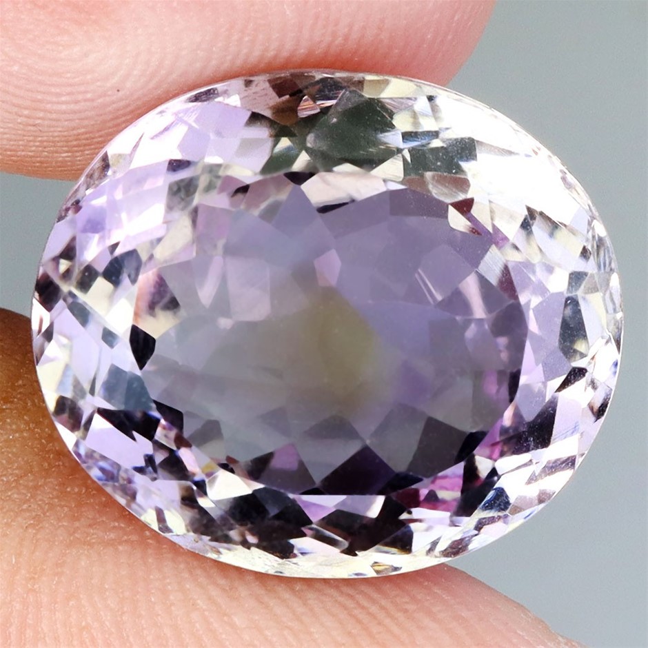 17.66ct Oval Facet Cut Bi-Colour Ametrine Gemstone - 1Pc
