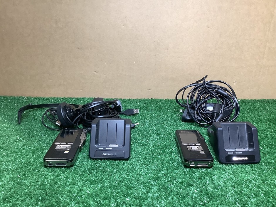 Olympus DS-7000 Digital Voice Recorders With CR15 USB Cradles (Lot of 2)
