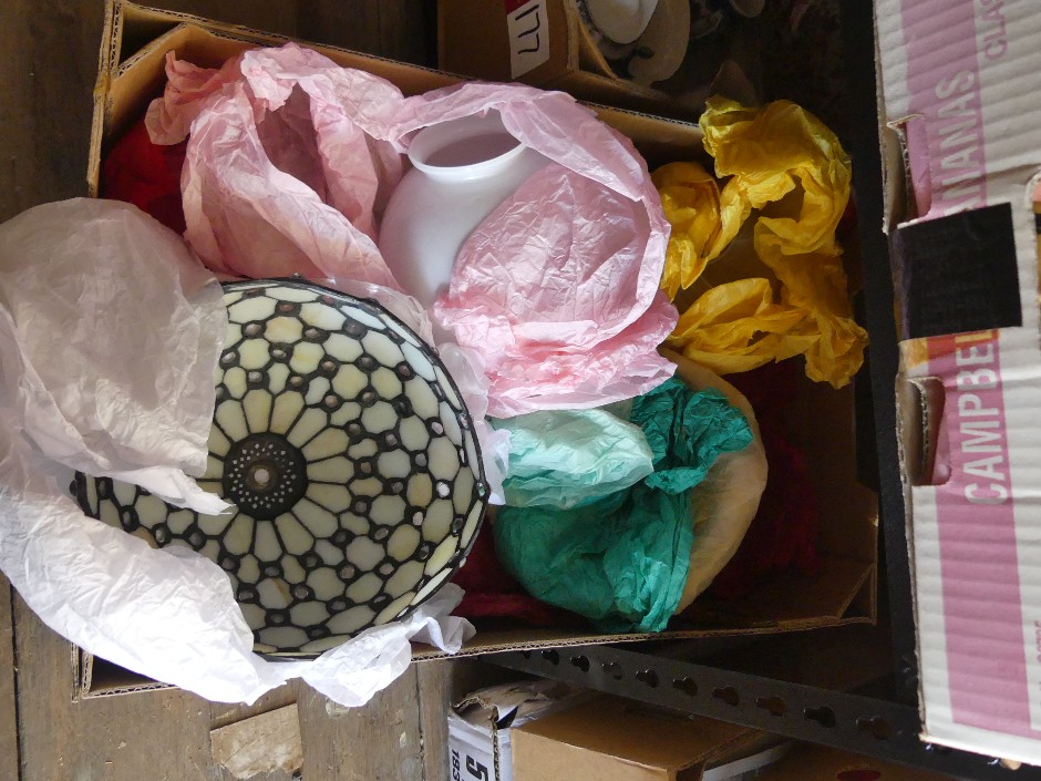 Antique & Vintage Ceramics And Collectables