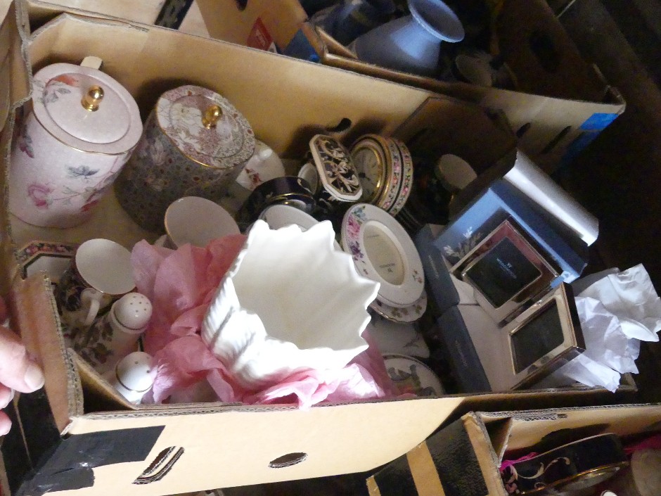Antique & Vintage Ceramics And Collectables