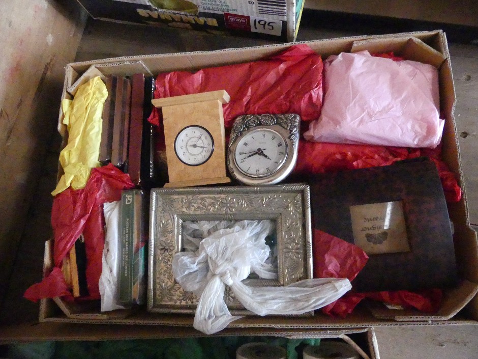 Antique & Vintage Ceramics And Collectables
