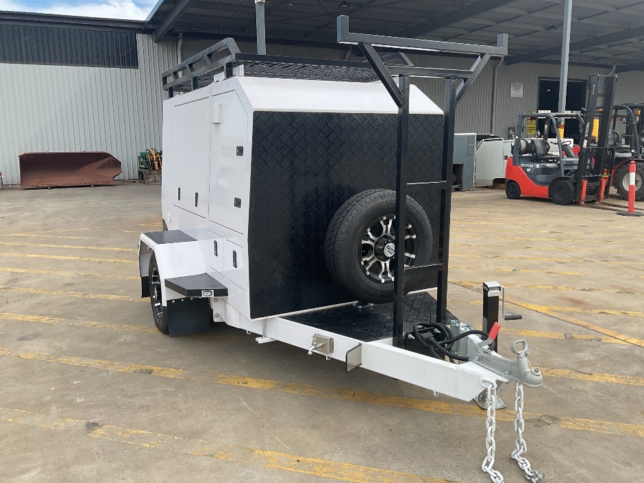 2025 Universal Industries Large Tradie Trailer