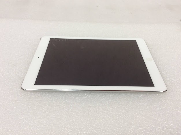 Apple iPad Air 1 (A1474) Tablet 32GB