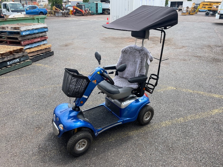 Shoprider Deluxe Mobility Scooter