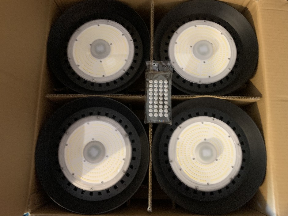 1 x ERS Tech LED High Bay Lights with Remote
