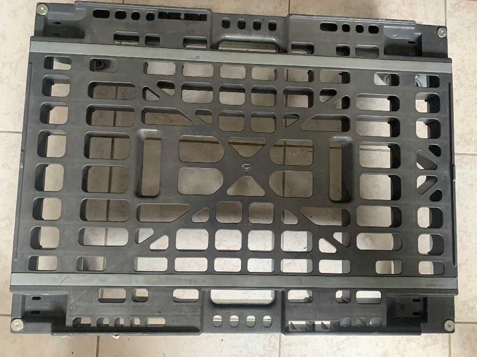 1 x Reinforced Dolly, 800mm x 600mm