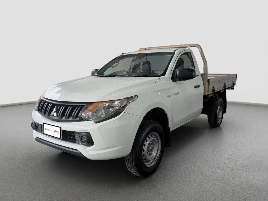 2016 Mitsubishi Triton GLX Diesel