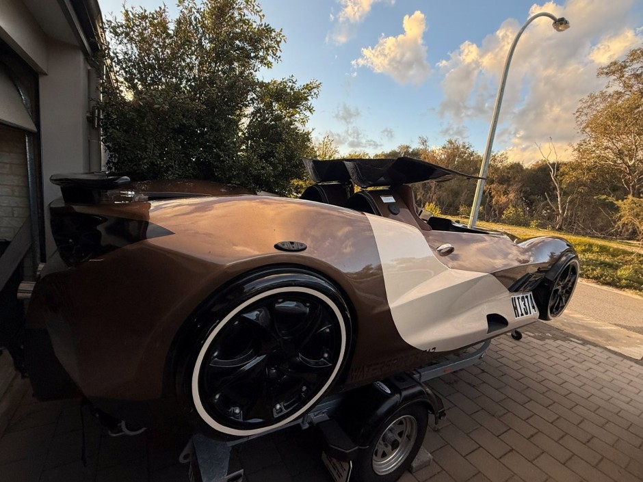 Watersports Car Model X