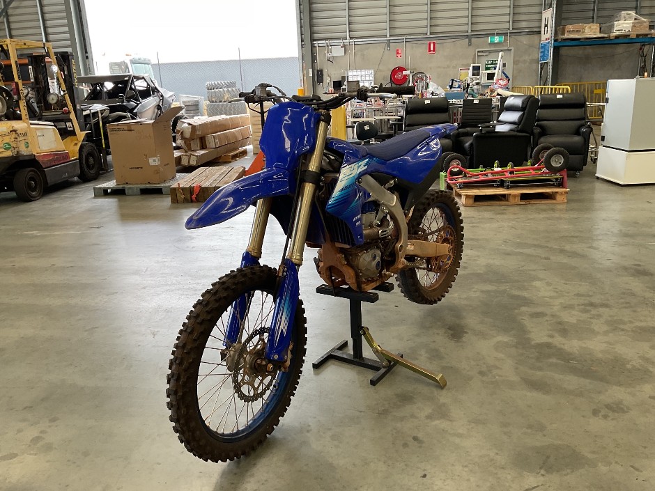 YAMAHA YZ450F  Petrol