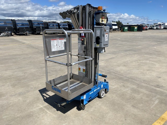 Genie AWP-30S Manlift 9.1M