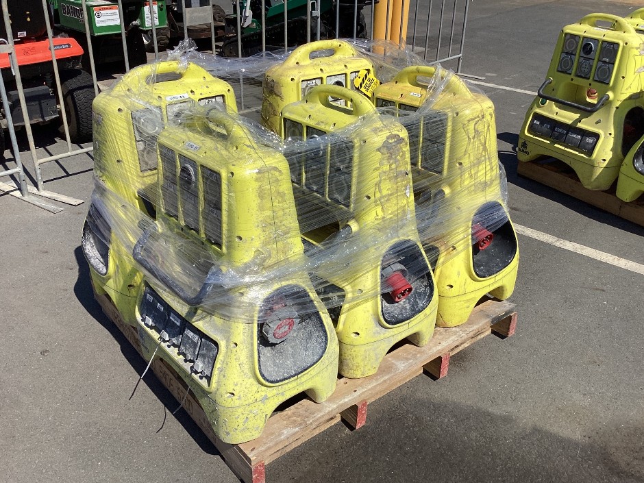 Sumo Portable Power Distribution Units x 5