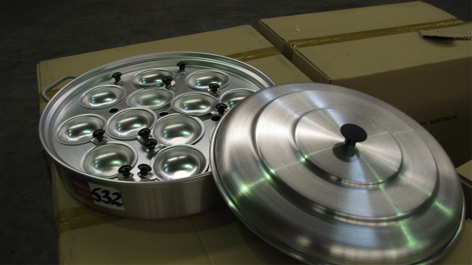 Commercial egg poacher Robinox model EP12 aluminium 12 egg capacity