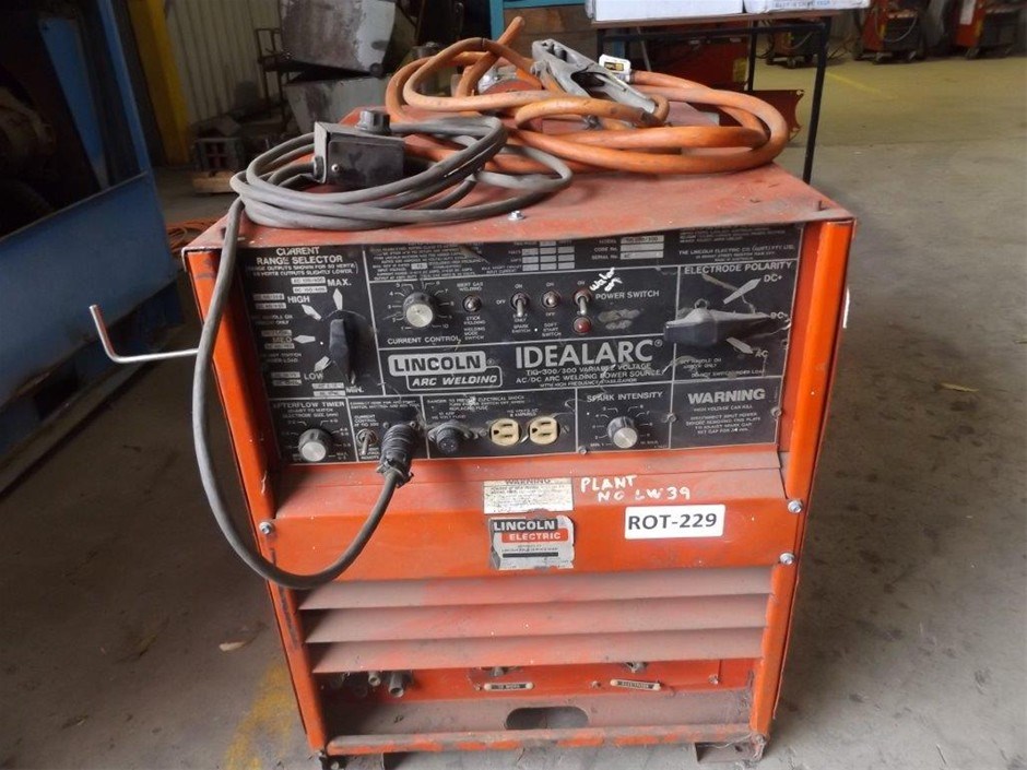 Lincoln Idealarc TIG welder 300/300 AC/DC welding power source Auction