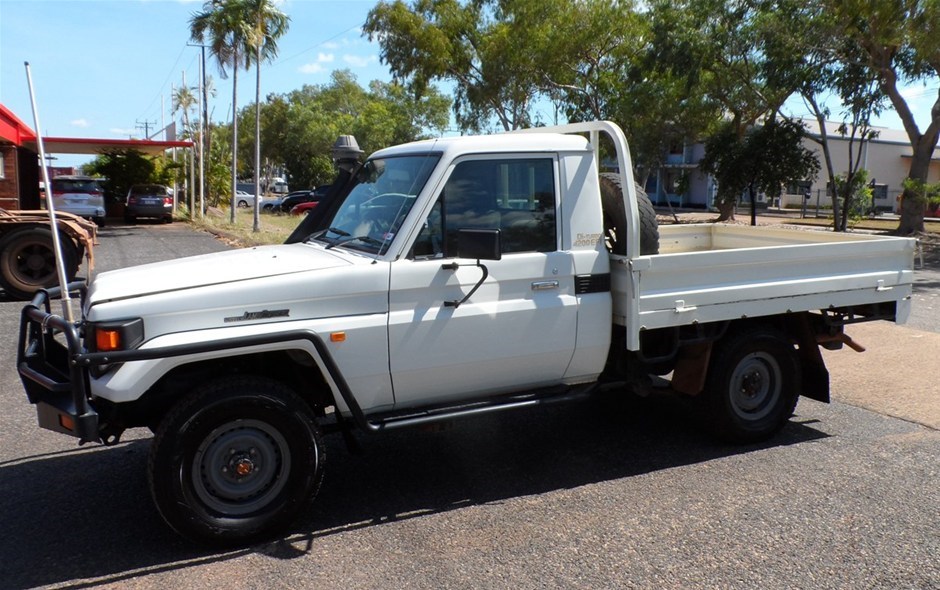 2004 Toyota Landcruiser 4WD 4200EFI HDJ79R, Di-Turbo Ute Auction (0060 ...