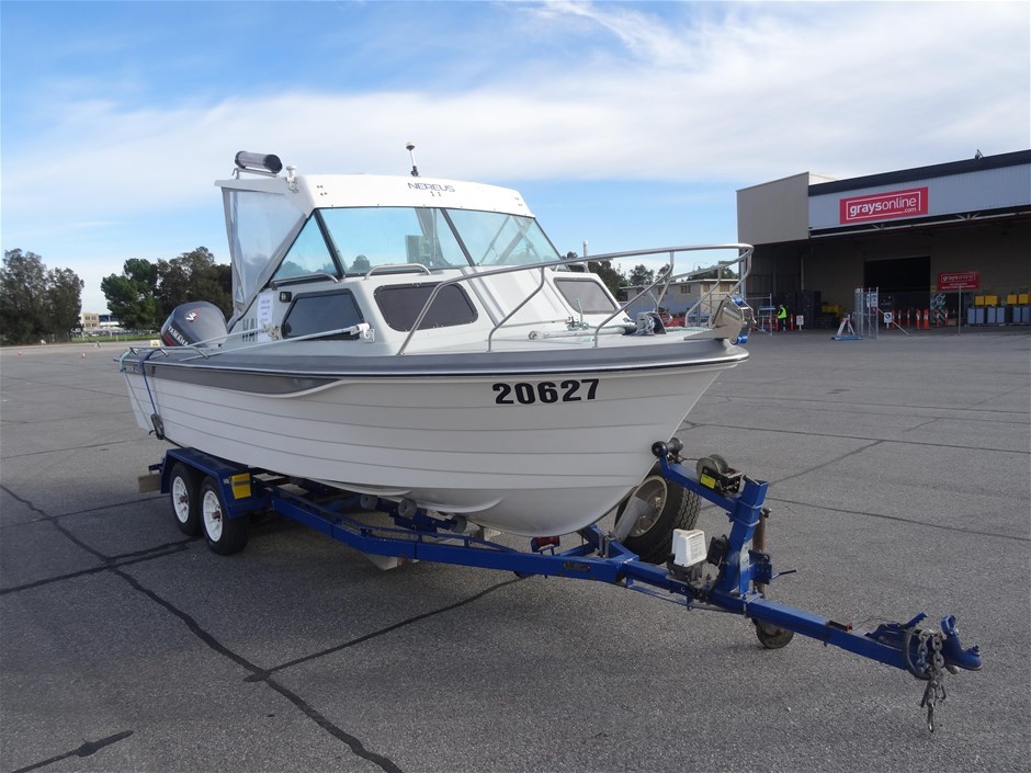 Fibreglass Boat, Nereus 20ft (Location Seaton, SA) Auction (0001