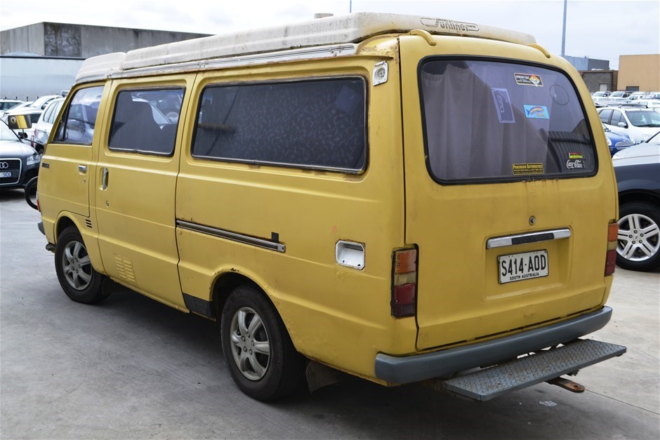 Toyota hiace 1977