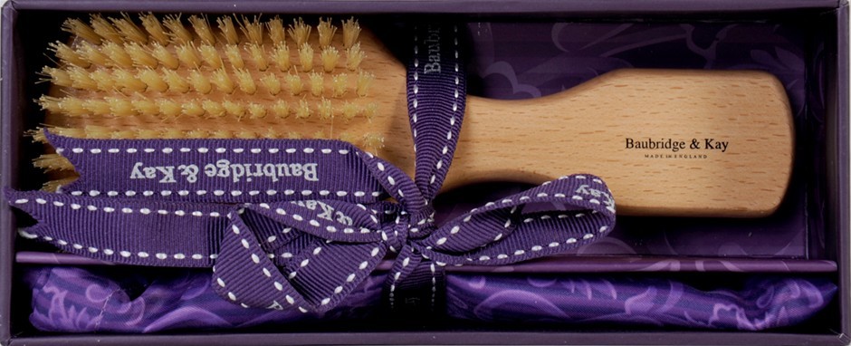 Baubridge & Kay Oval Hair Brush