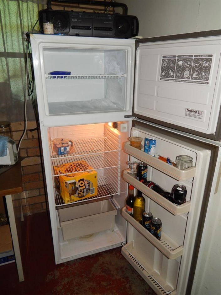 Domestic Refrigerator, Westinghouse Silhouette, 2 door fridge/freezer