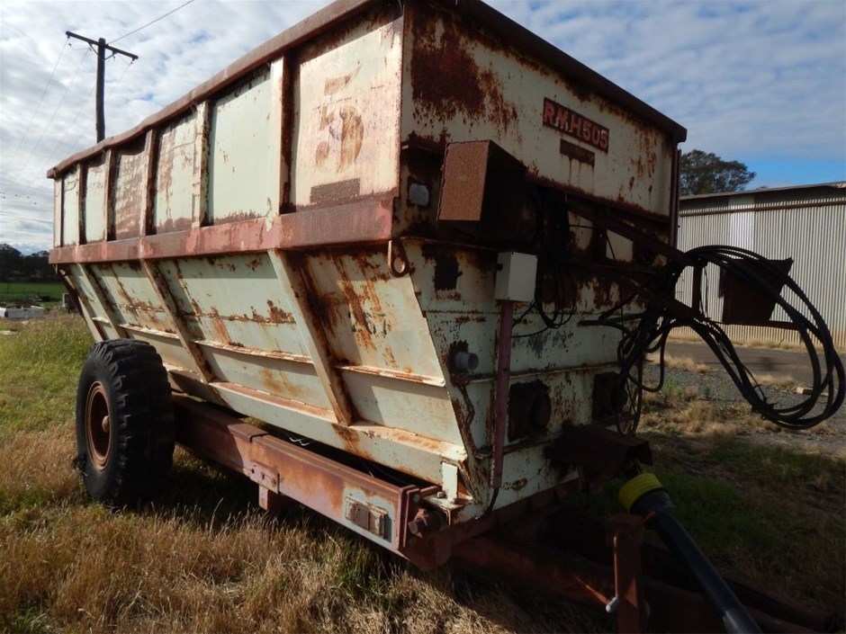 Feed Mixer Wagon, RMH Model 505 Auction (00155013468) Grays Australia