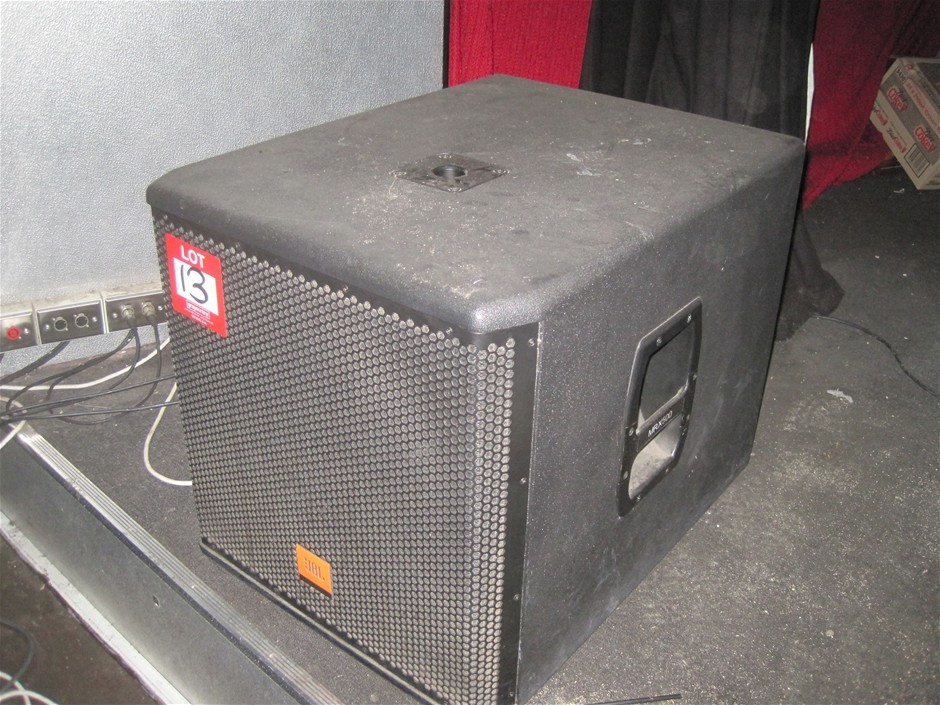 2 x JBL MRX500 speakers (Type A Asset) Auction (00133001093) Grays