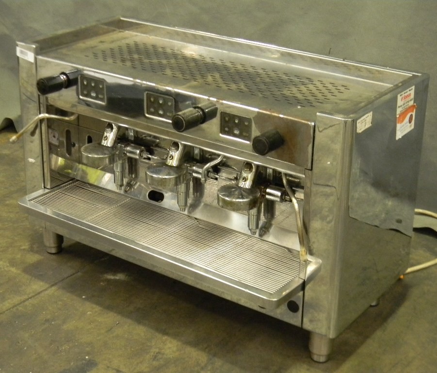 Brasilia Gradisca 3 Group Coffee/ Espresso Machine, 240v 15amp Plug In