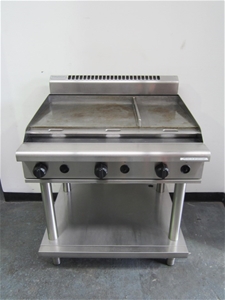 Waldorf Griddle 900mm on Stand