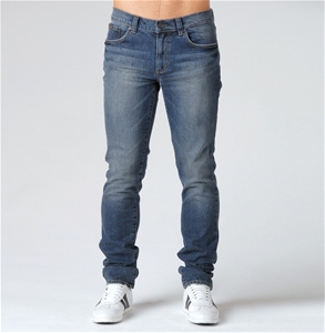 Calvin Klein Mens Skinny Leg Jean