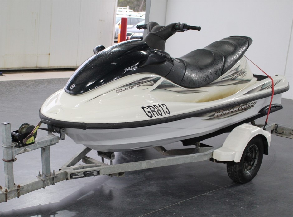 2000 Yamaha Xl 1200 Waverunner 3 Seater Jet Ski Auction 0001 3433553 Grays Australia