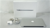 Apple MacBooks & iPads