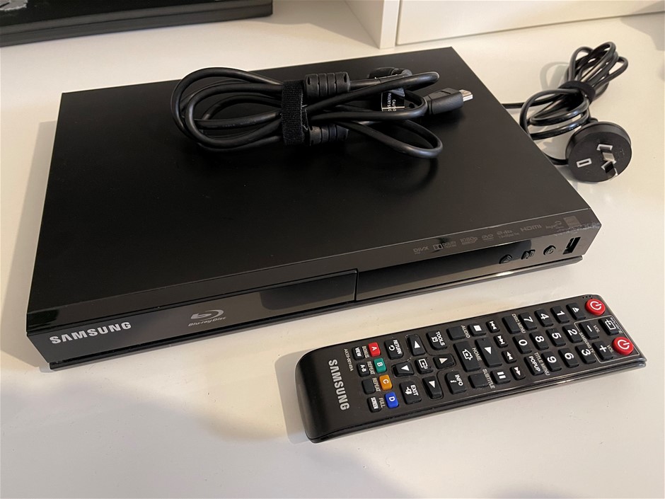 tenis Delegar ir a buscar Samsung BD-J4500R DVD/Blu-Ray Player with Remote and HDMI Cable Auction  (0018-9025862) | Grays Australia