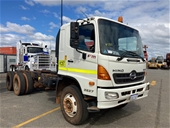 2010 Hino FM500 6x4 Cab Chassis Truck