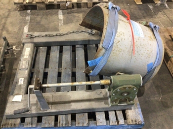 East West Engineering Drum Rottator Fork Attachment