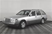 Unreserved 1995 Mercedes Benz E220 T S124 Automatic