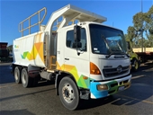 2008 Hino FM 6 x 4 Water Truck