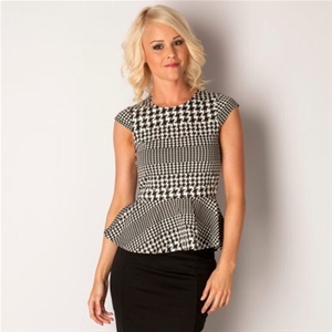 ClubL Womens Dogstooth Peplum Top